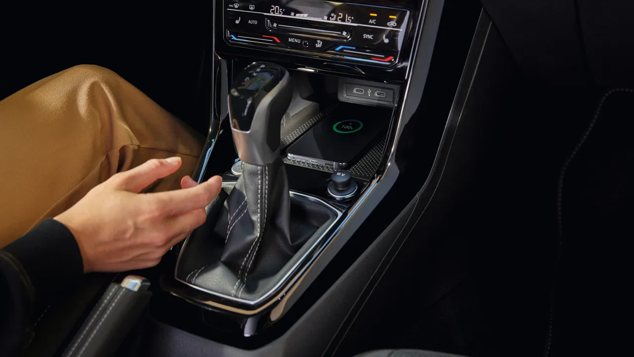 Volkswagen T -Cross Urban - Detalhe
